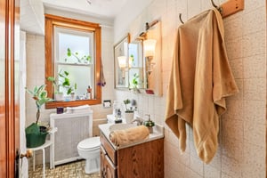 4446 N Lowell Ave Unit 1-S2407-013.jpg