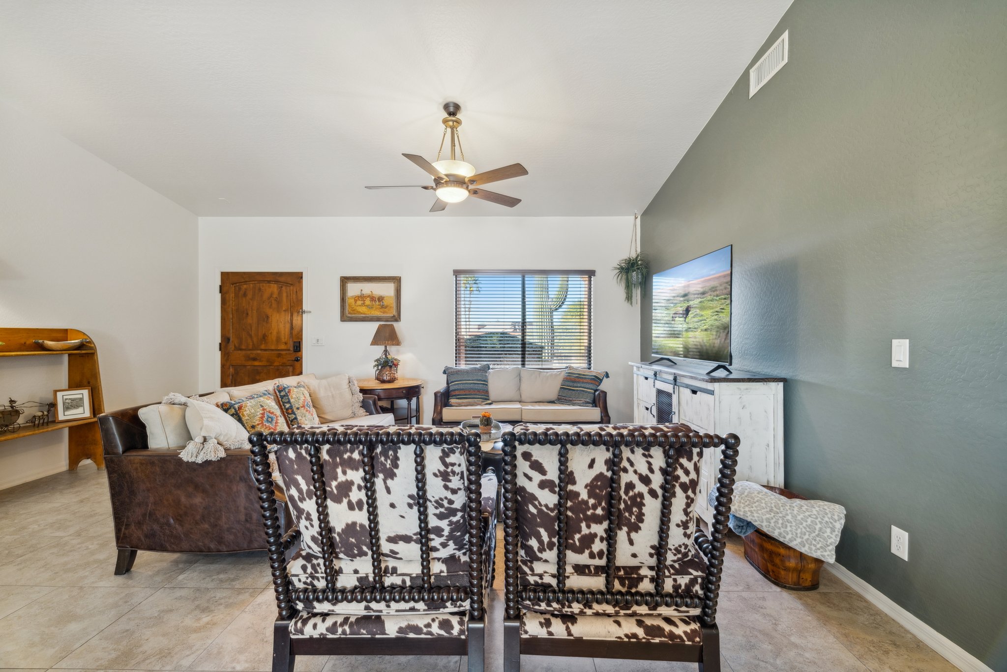 4447 E Red Bird Rd - 012.jpg