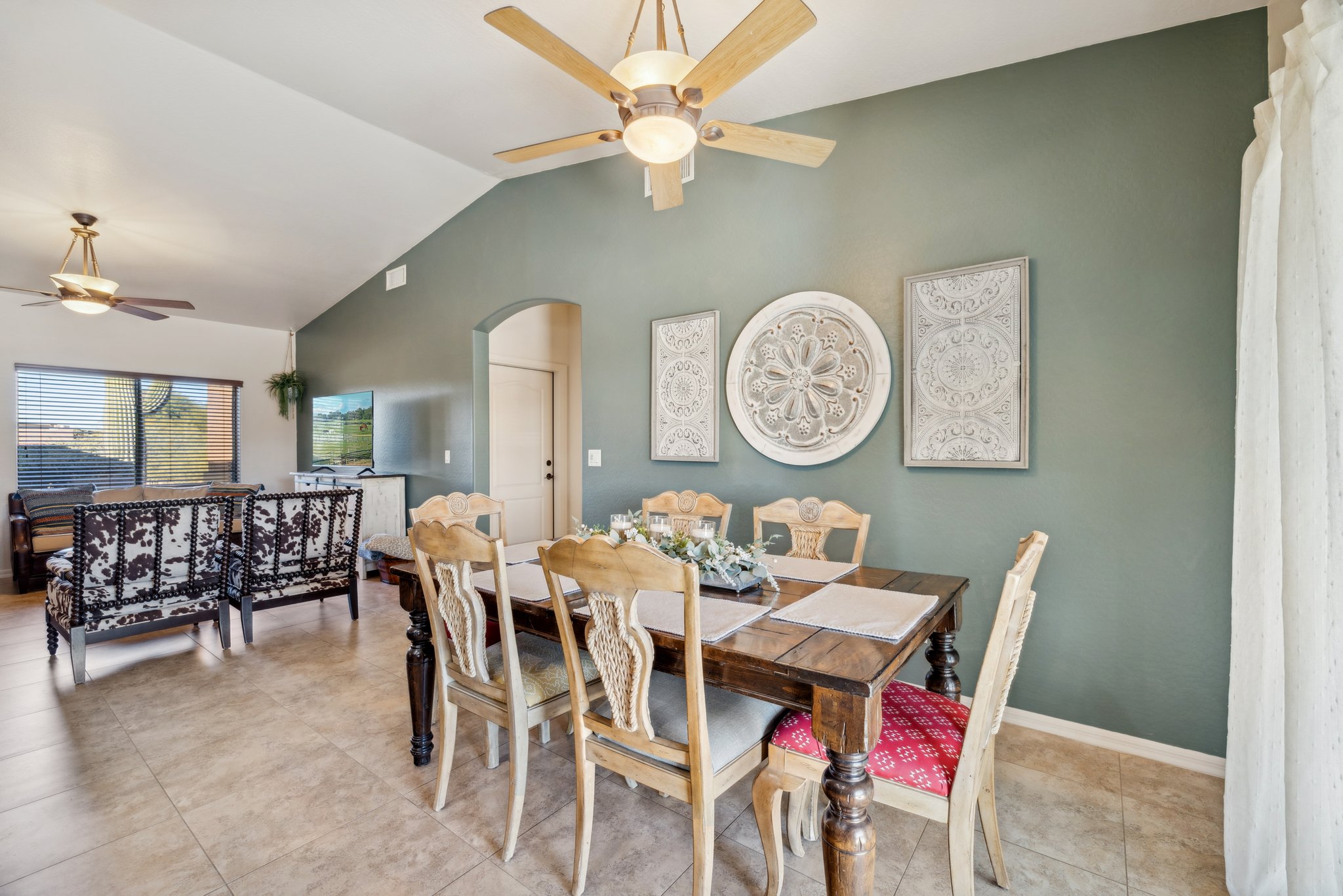 4447 E Red Bird Rd - 014.jpg