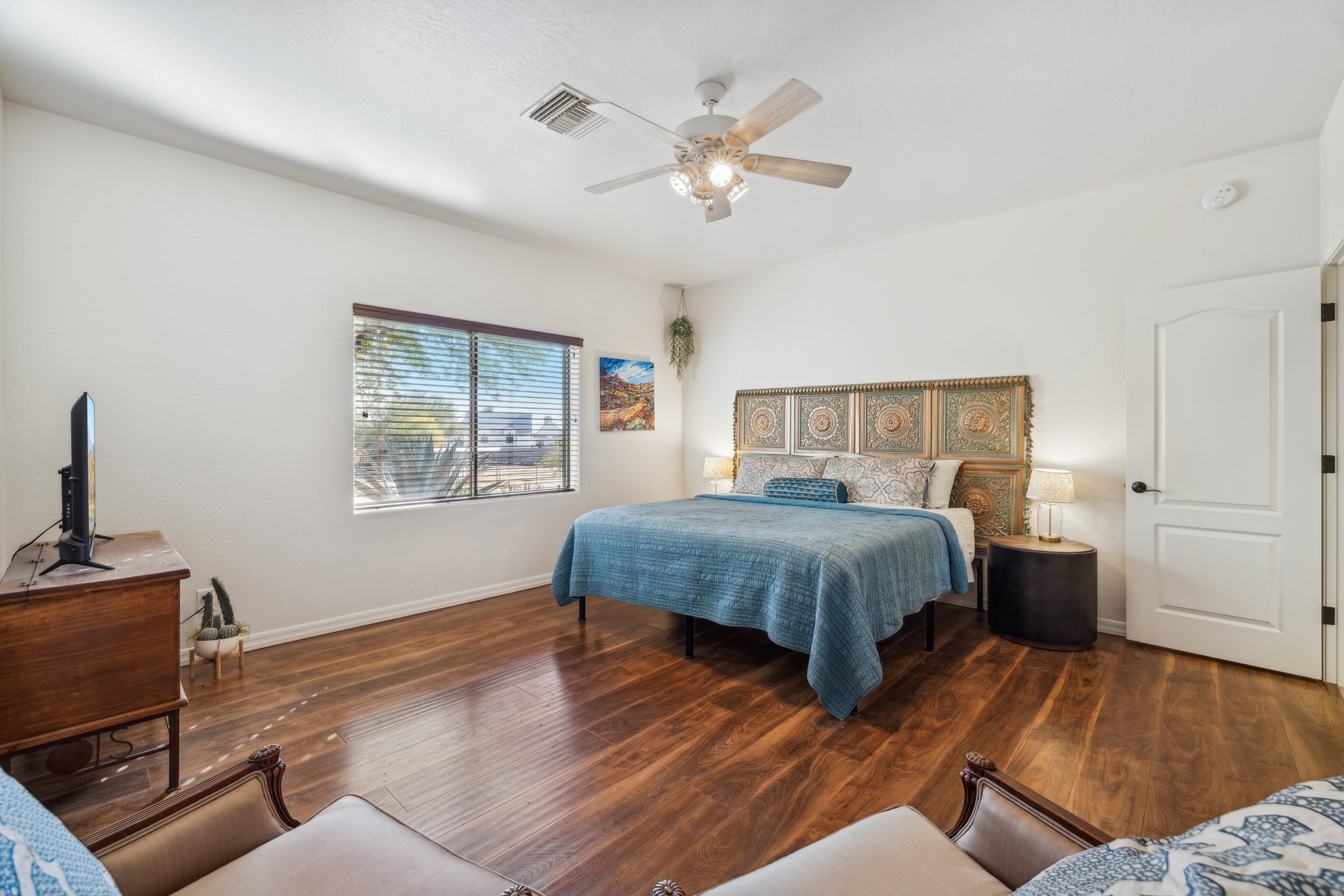 4447 E Red Bird Rd - 029.jpg