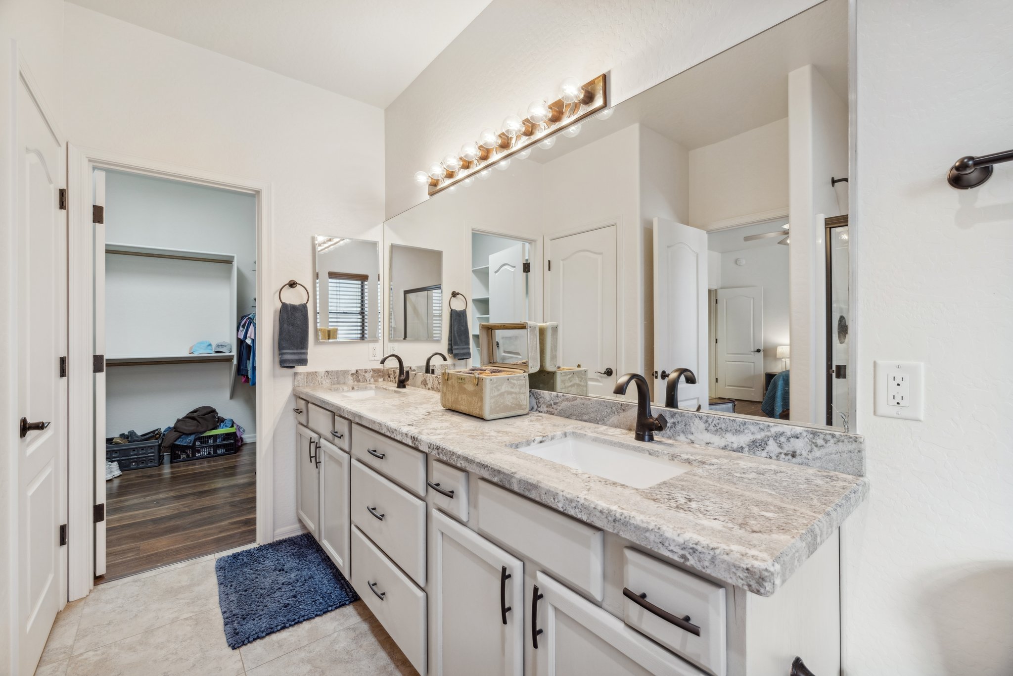 4447 E Red Bird Rd - 032.jpg