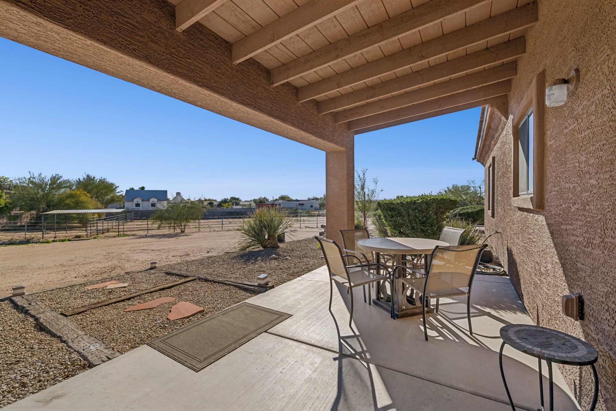 4447 E Red Bird Rd - 057.jpg