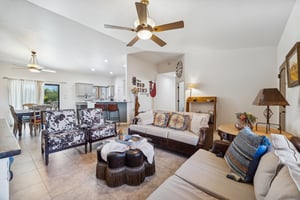 4447 E Red Bird Rd - 009.jpg