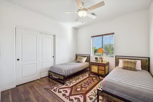 4447 E Red Bird Rd - 034.jpg