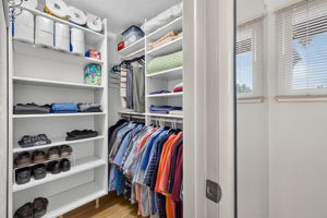 Closet 1