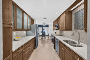 Kitchen 4