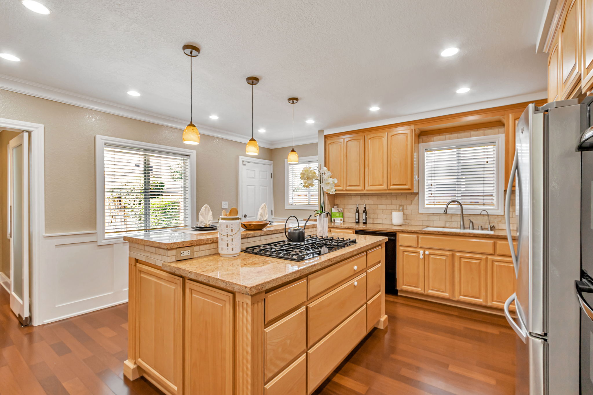 013_445 N 16th St