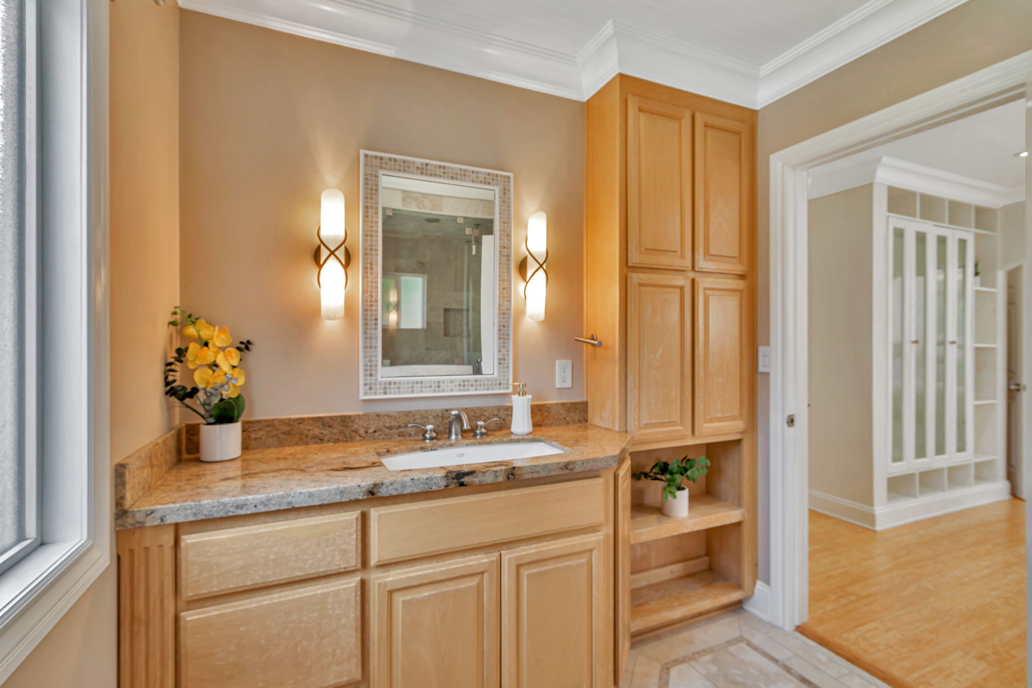 035_445 N 16th St
