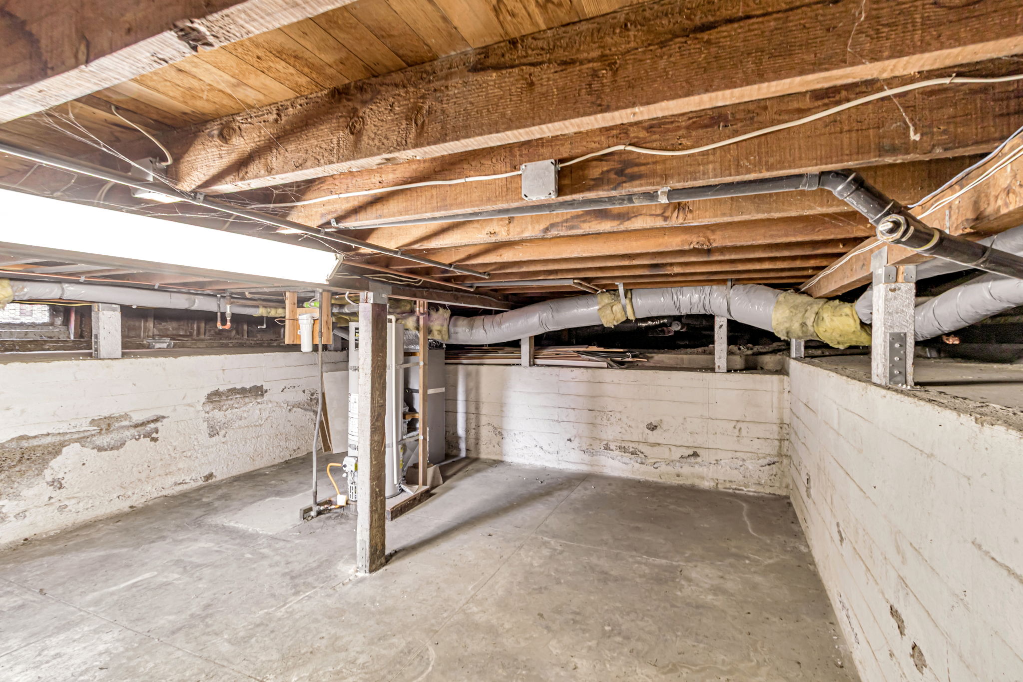 039_445 N 16th St