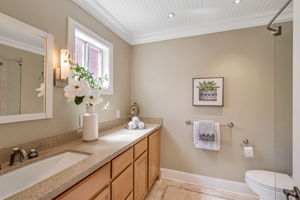 032_445 N 16th St