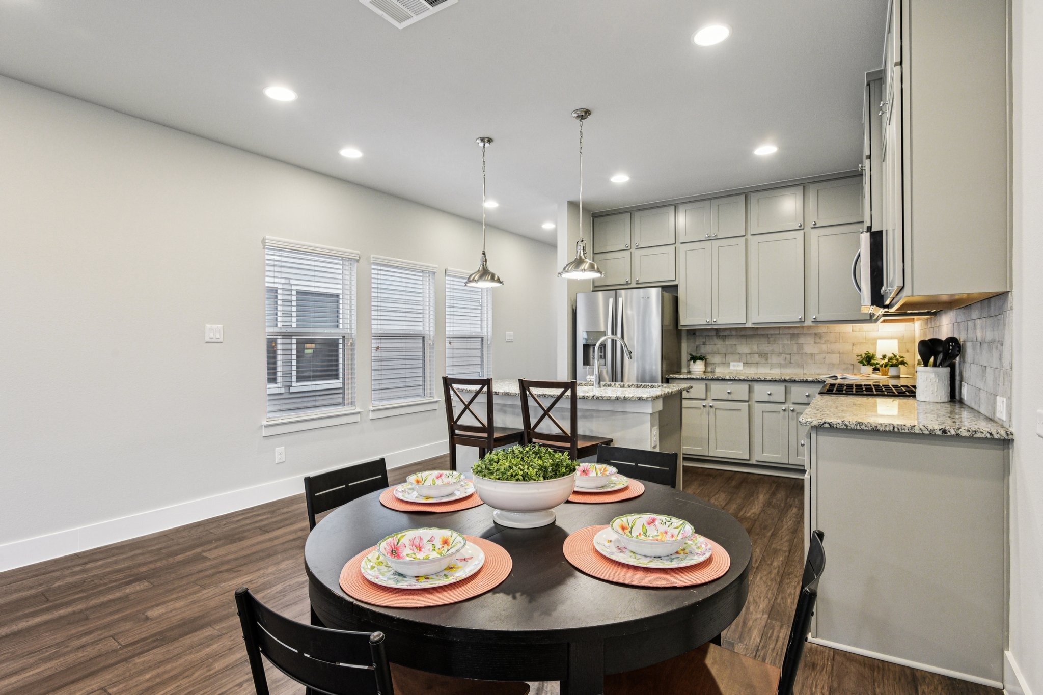 Natalen Ave-S1209-014.jpg