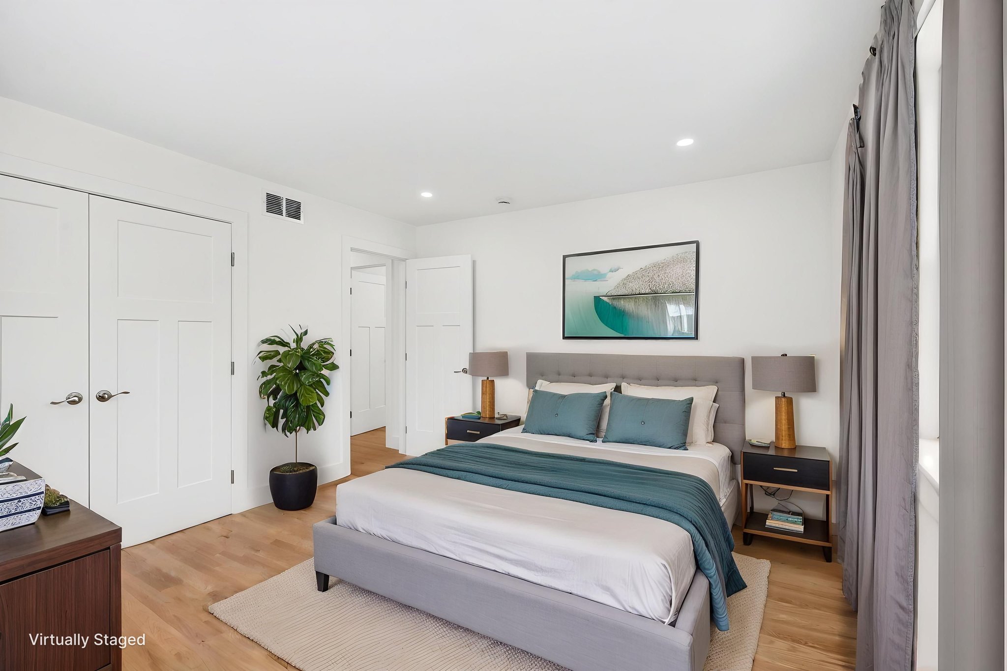 IMG_1023 virtually staged.jpeg
