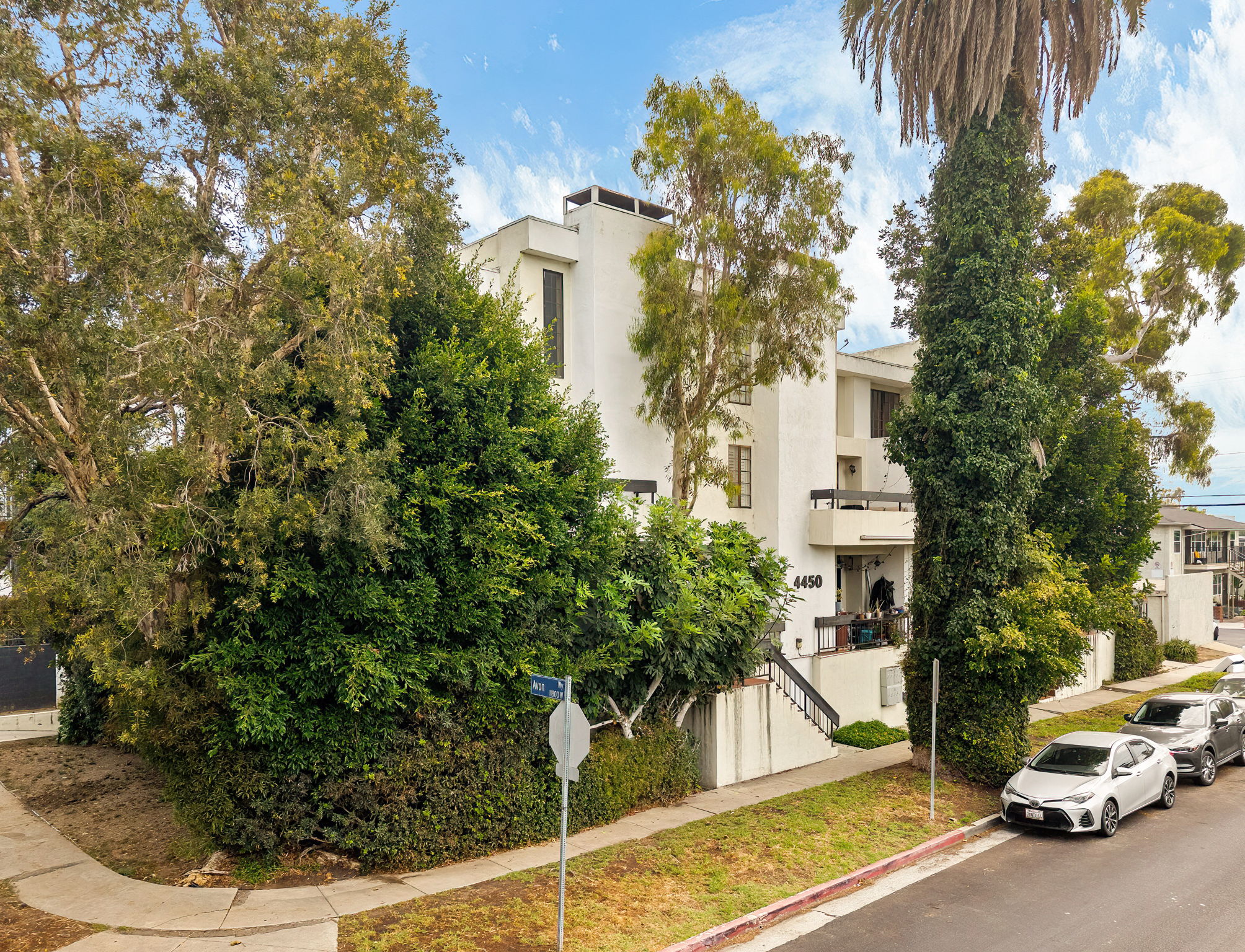 4450 Kennsington Road 8-2
