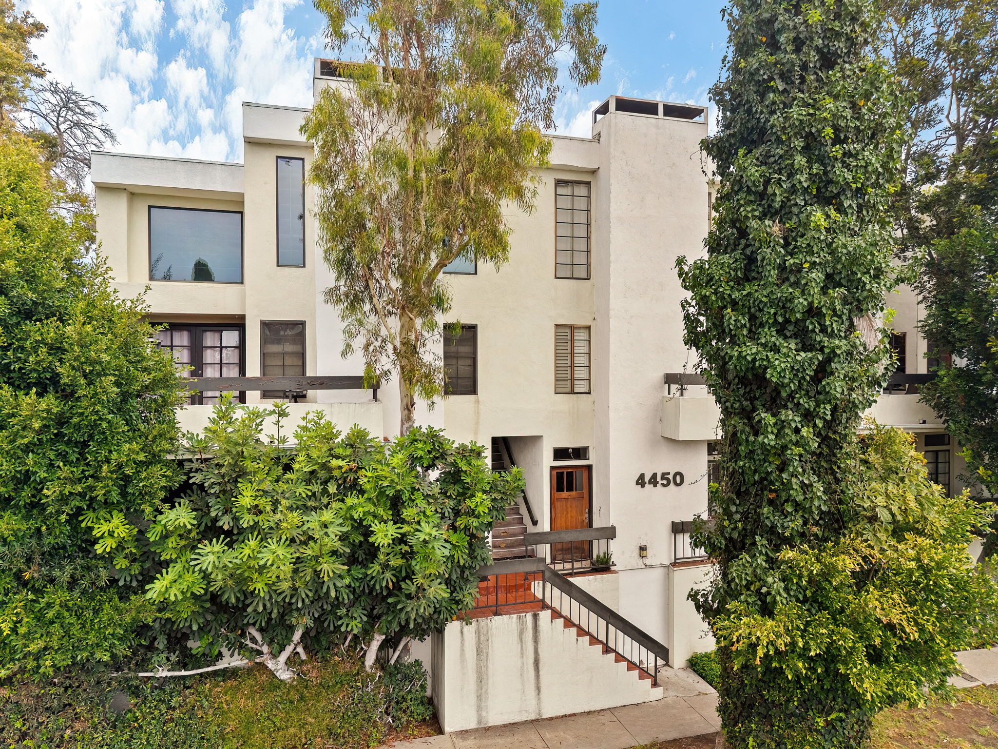 4450 Kennsington Road 8-4