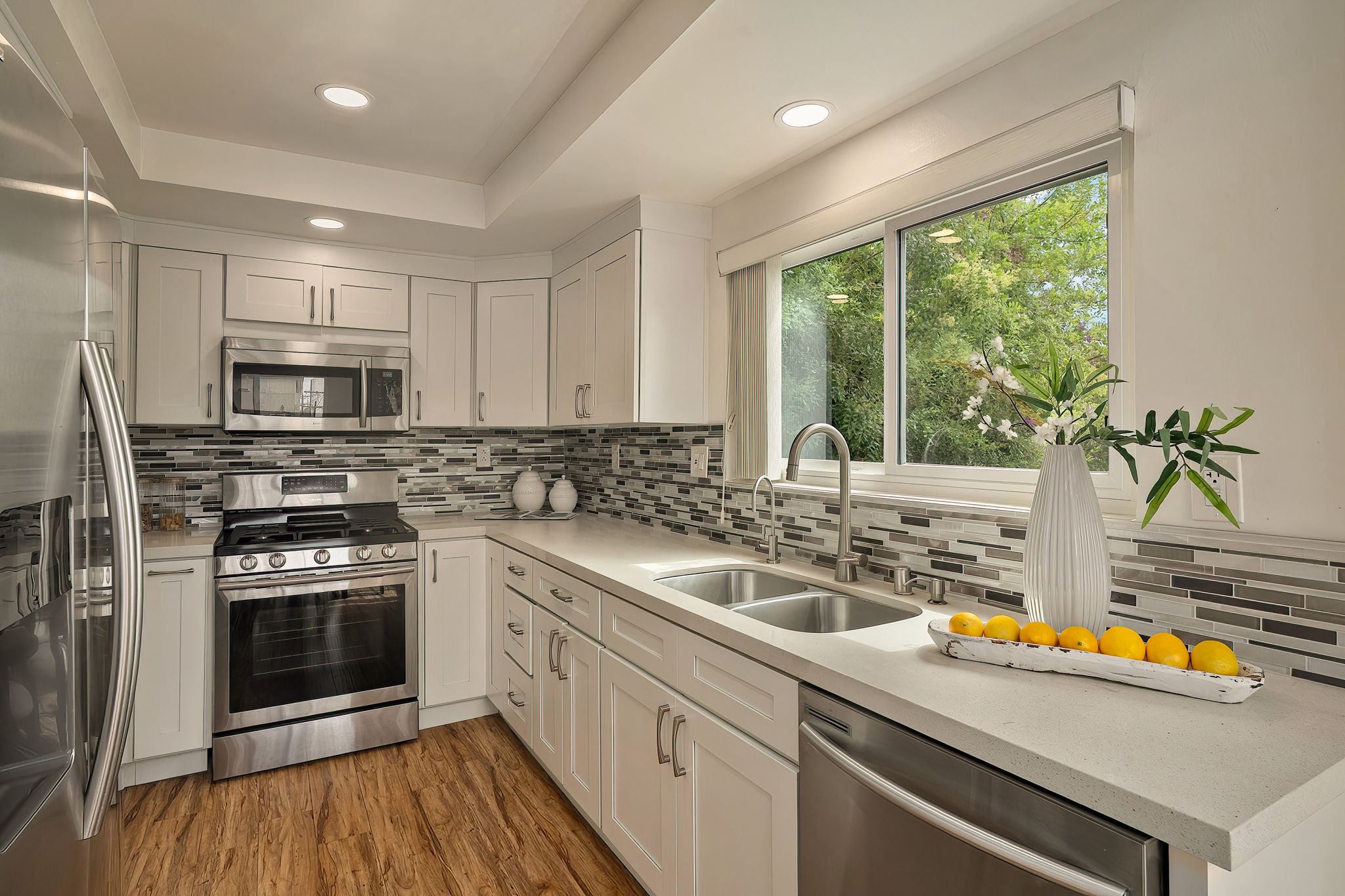 4450 Kennsington Road 8-16