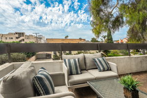4450 Kennsington Road 8-14