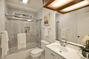 4450 Kennsington Road 8-26