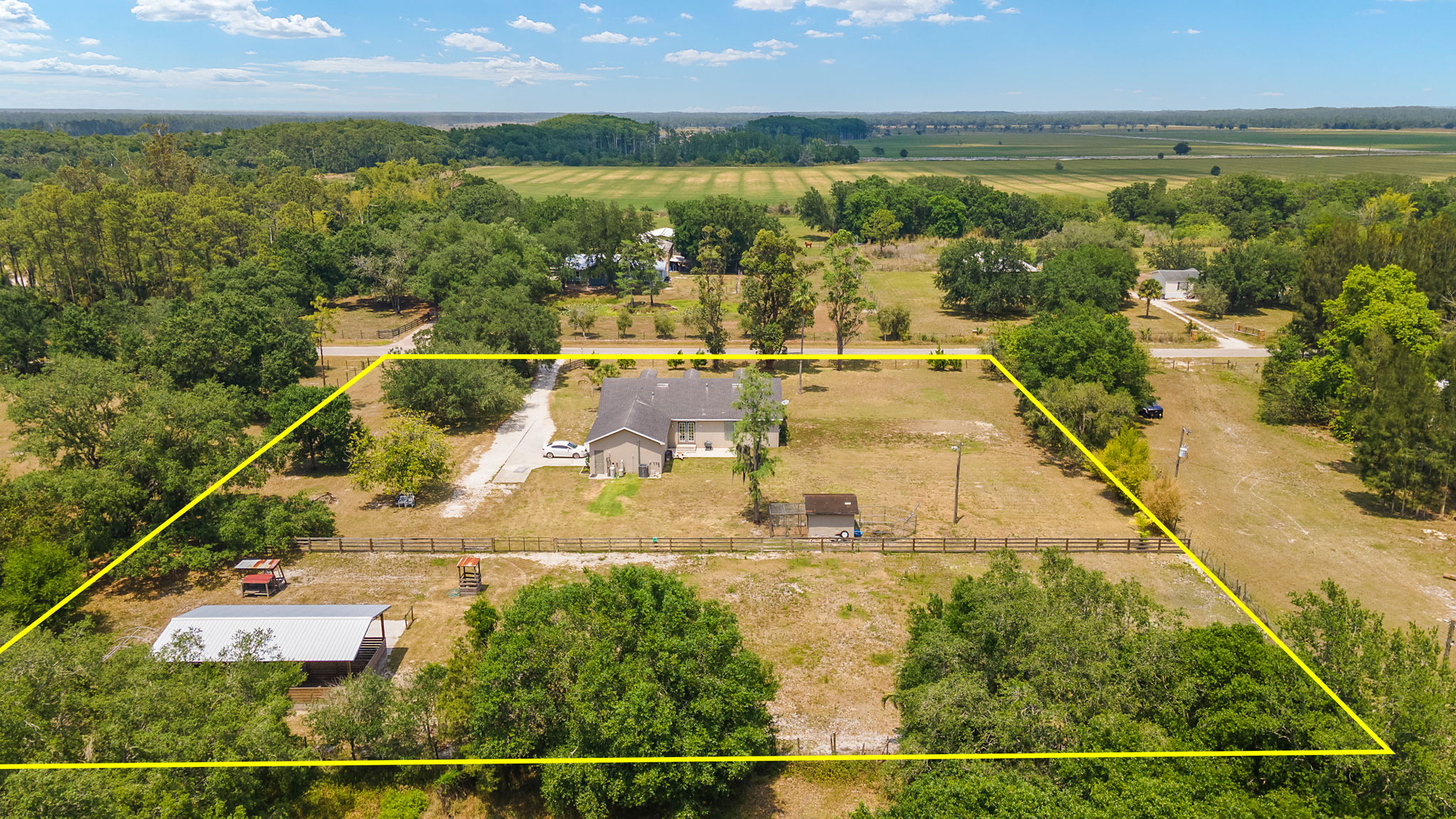 Aerial Rear Exterior 1-lines