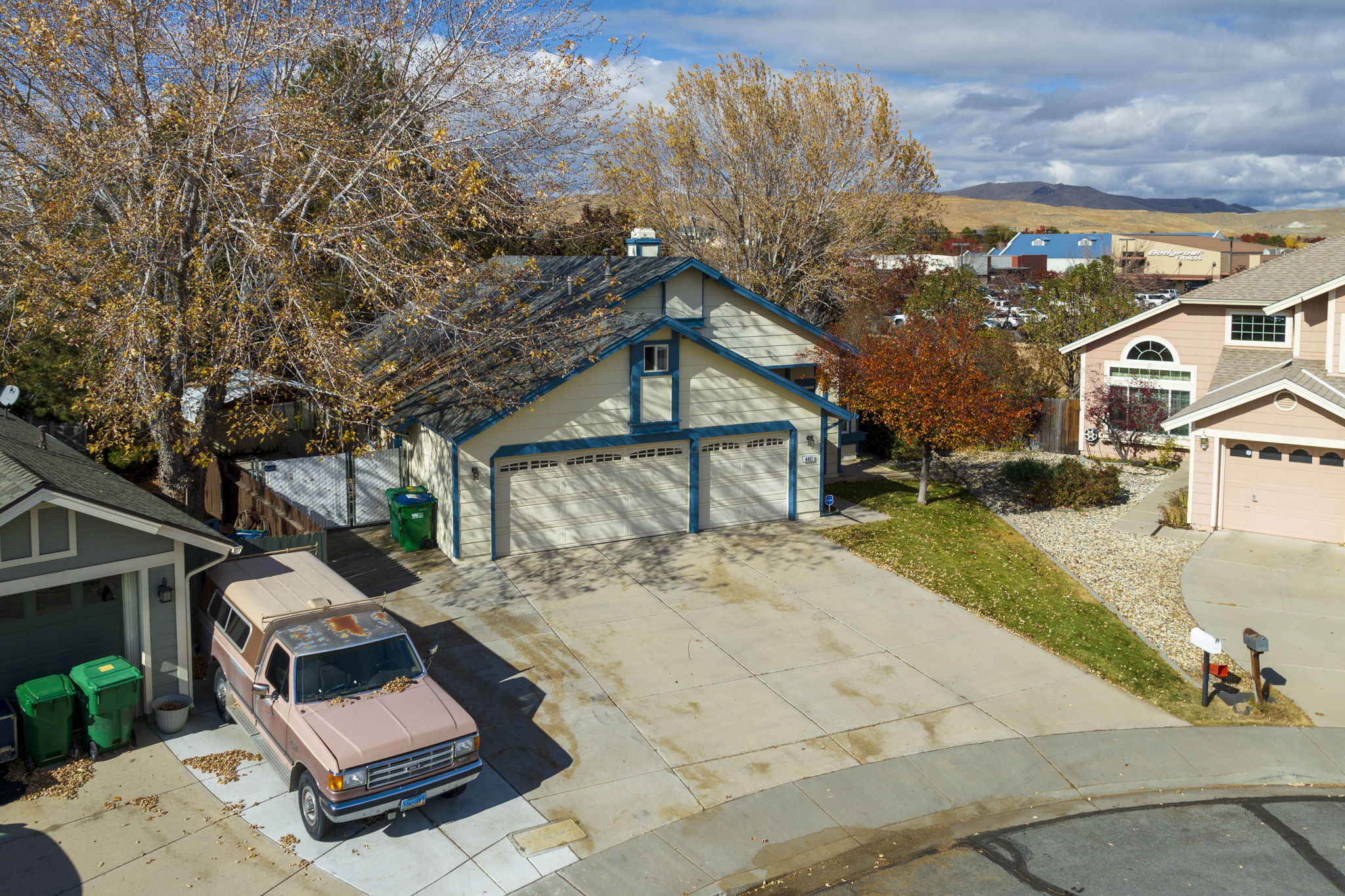  Photo 46