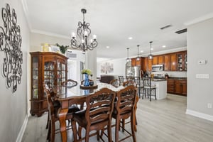 W Price Blvd-S2108-010.jpg