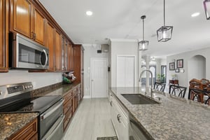 W Price Blvd-S2108-014.jpg