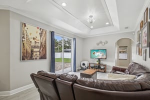 W Price Blvd-S2108-021.jpg