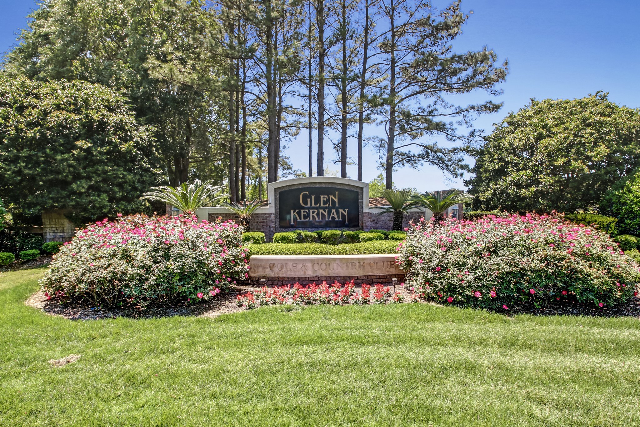 Glen Kernan Signage