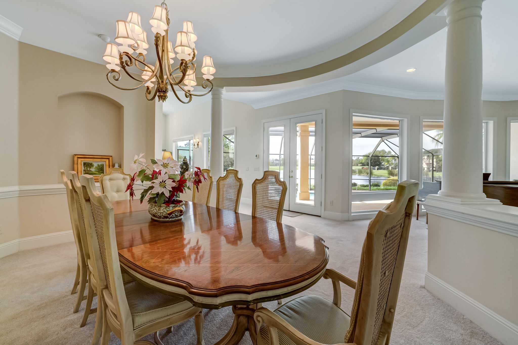 Dining Room with Art Niche