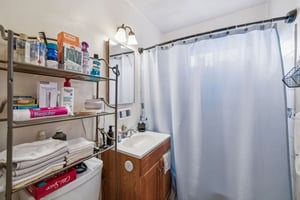 W 162nd St-S2012-020.jpg