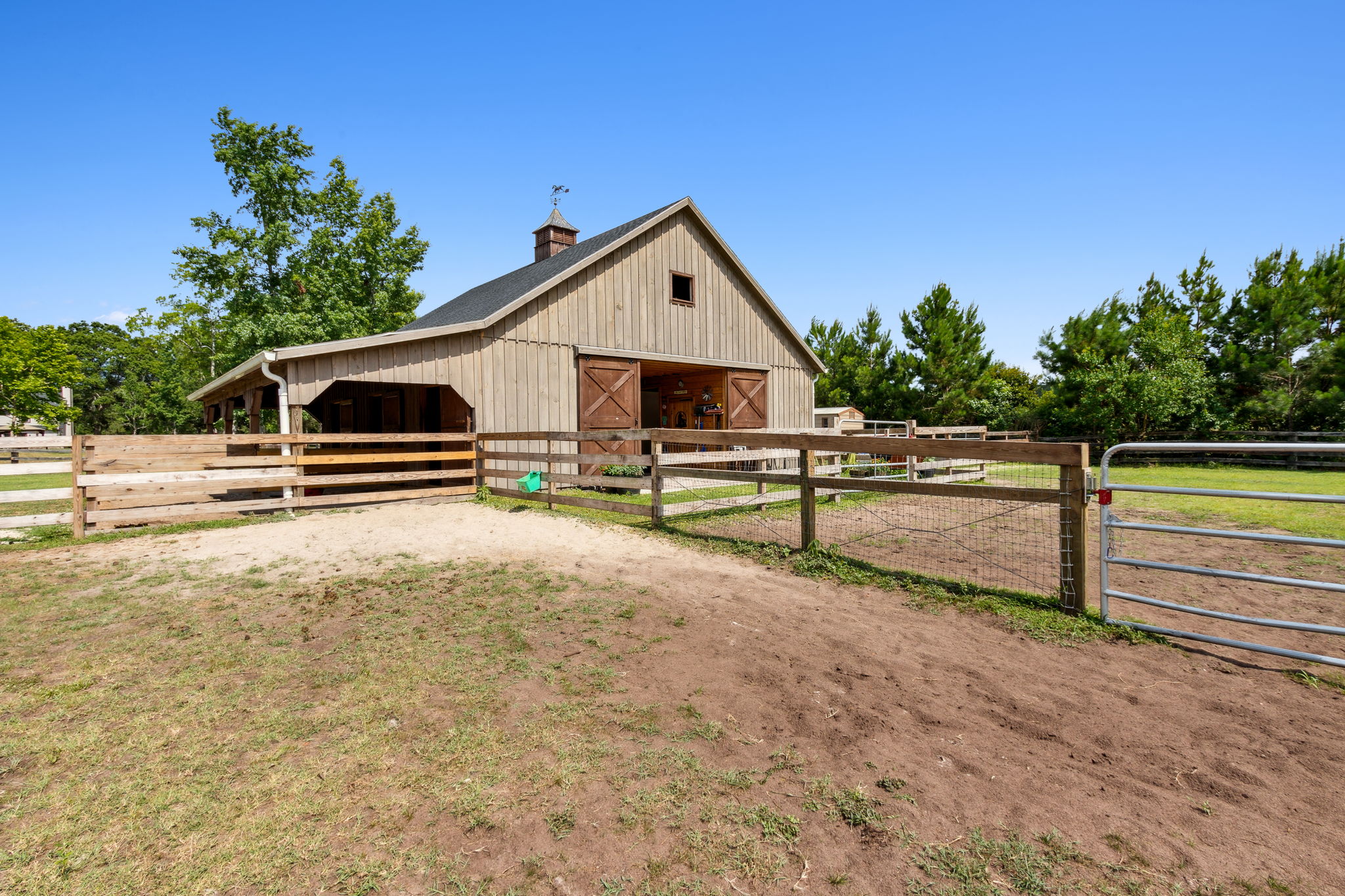 Barn