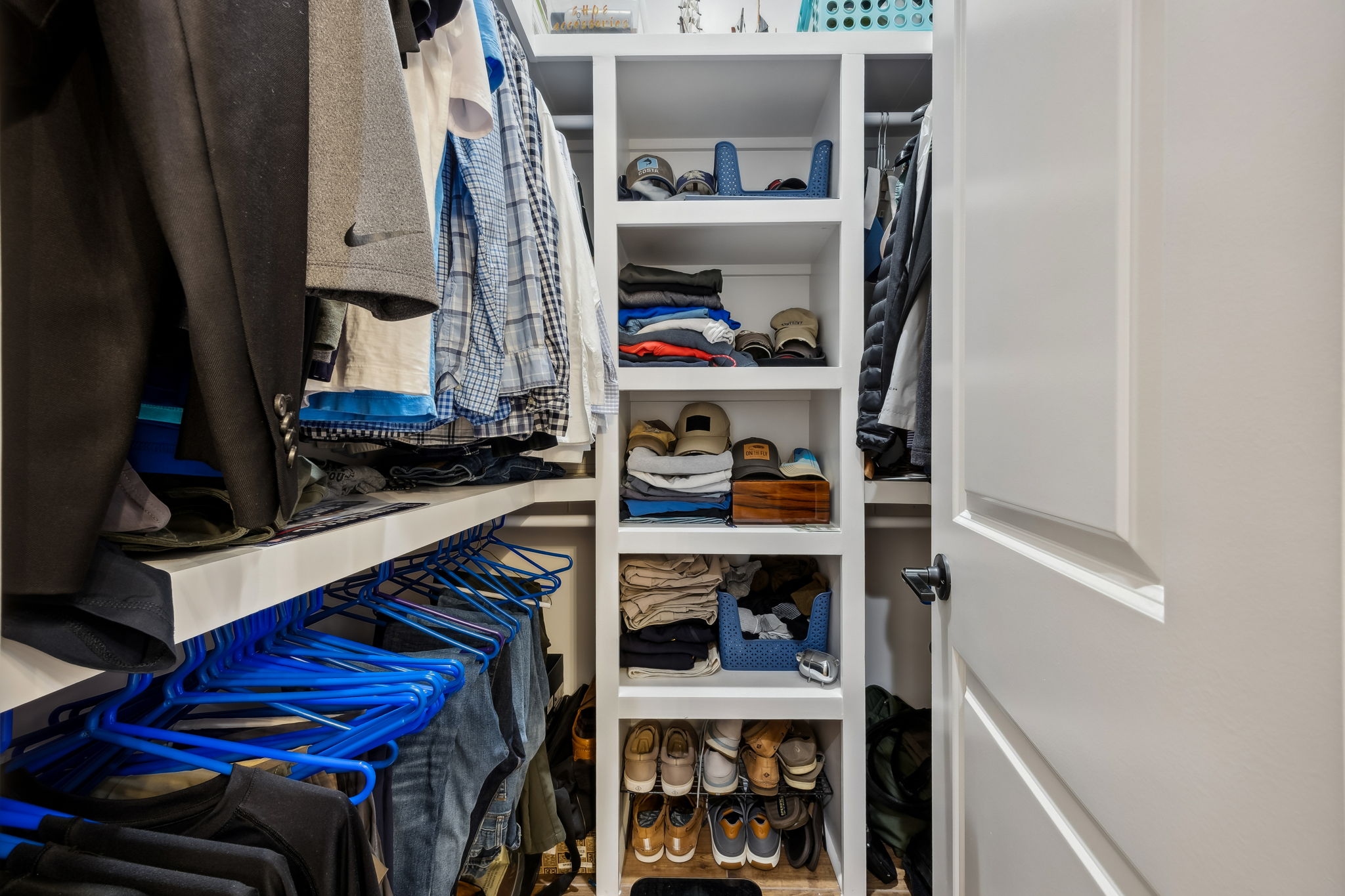 Primary Bedroom Closet