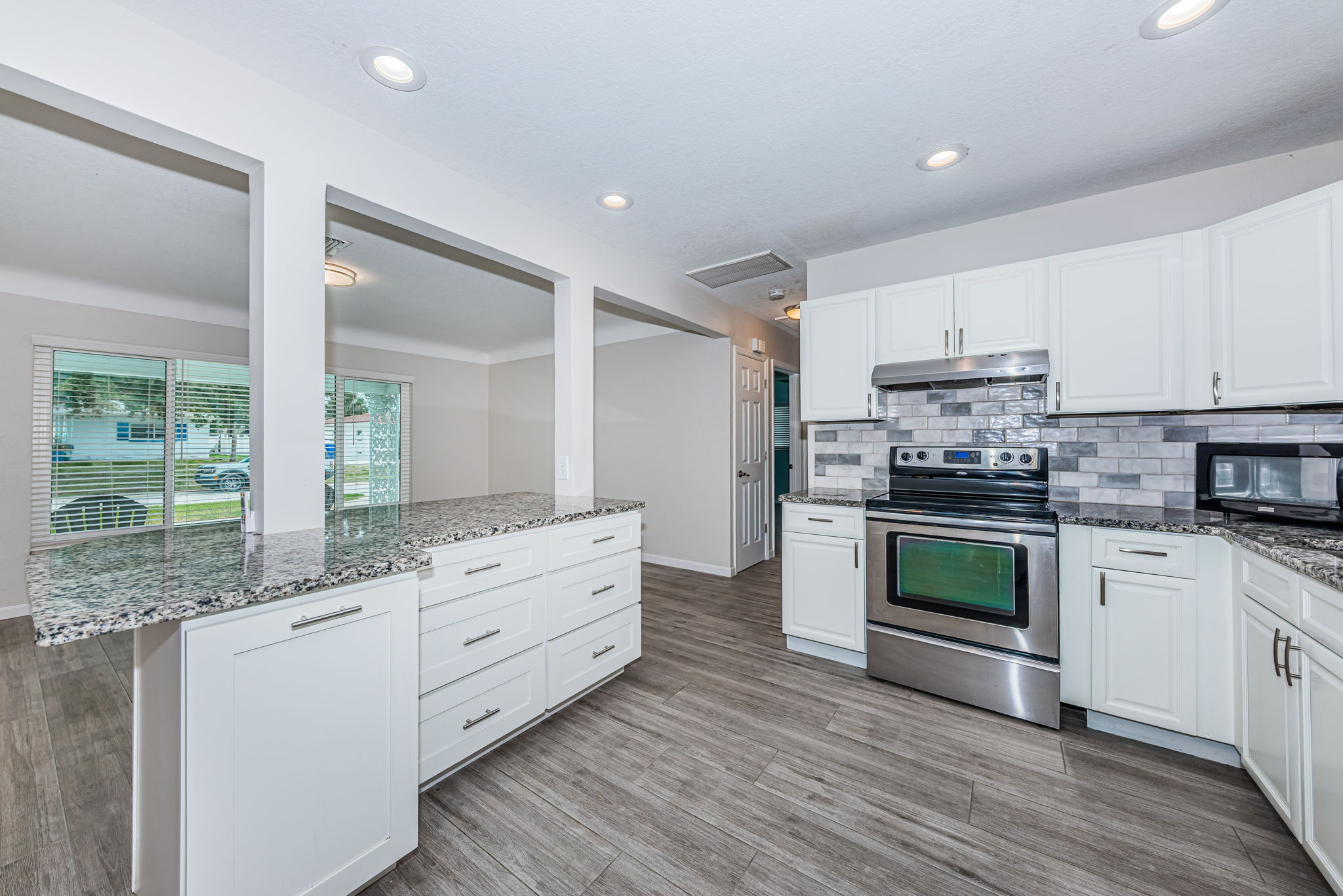 Kitchen 3