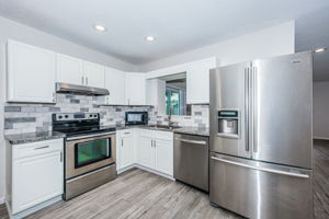 Kitchen 2