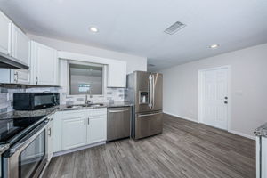 Kitchen 5
