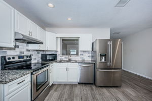 Kitchen 7