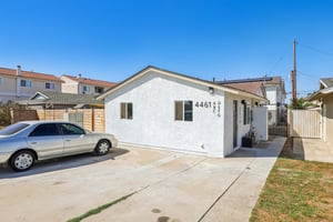 Farquhar Ave A-S1709-002.jpg