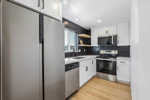 Farquhar Ave A-S1709-012.jpg