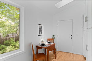  Photo 75