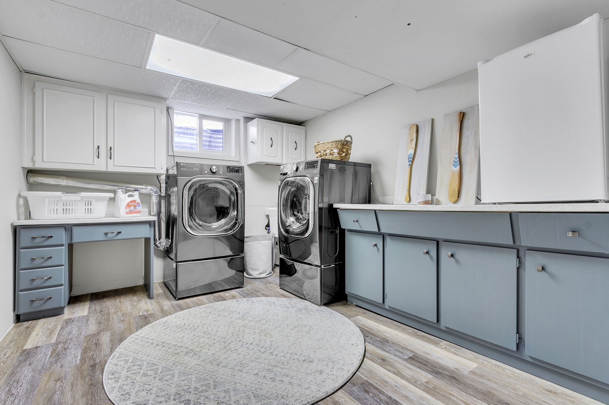  Photo 56