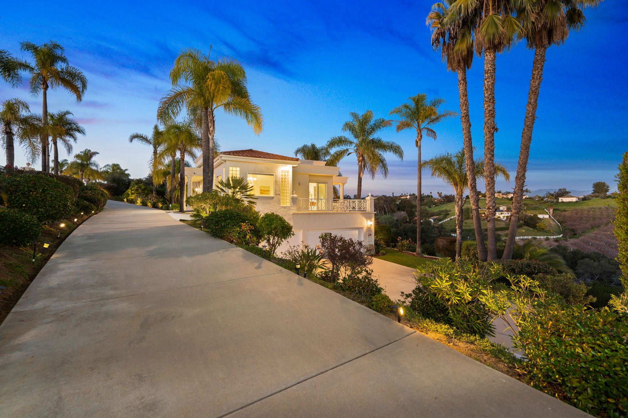 4462 Fallsbrae Rd-143