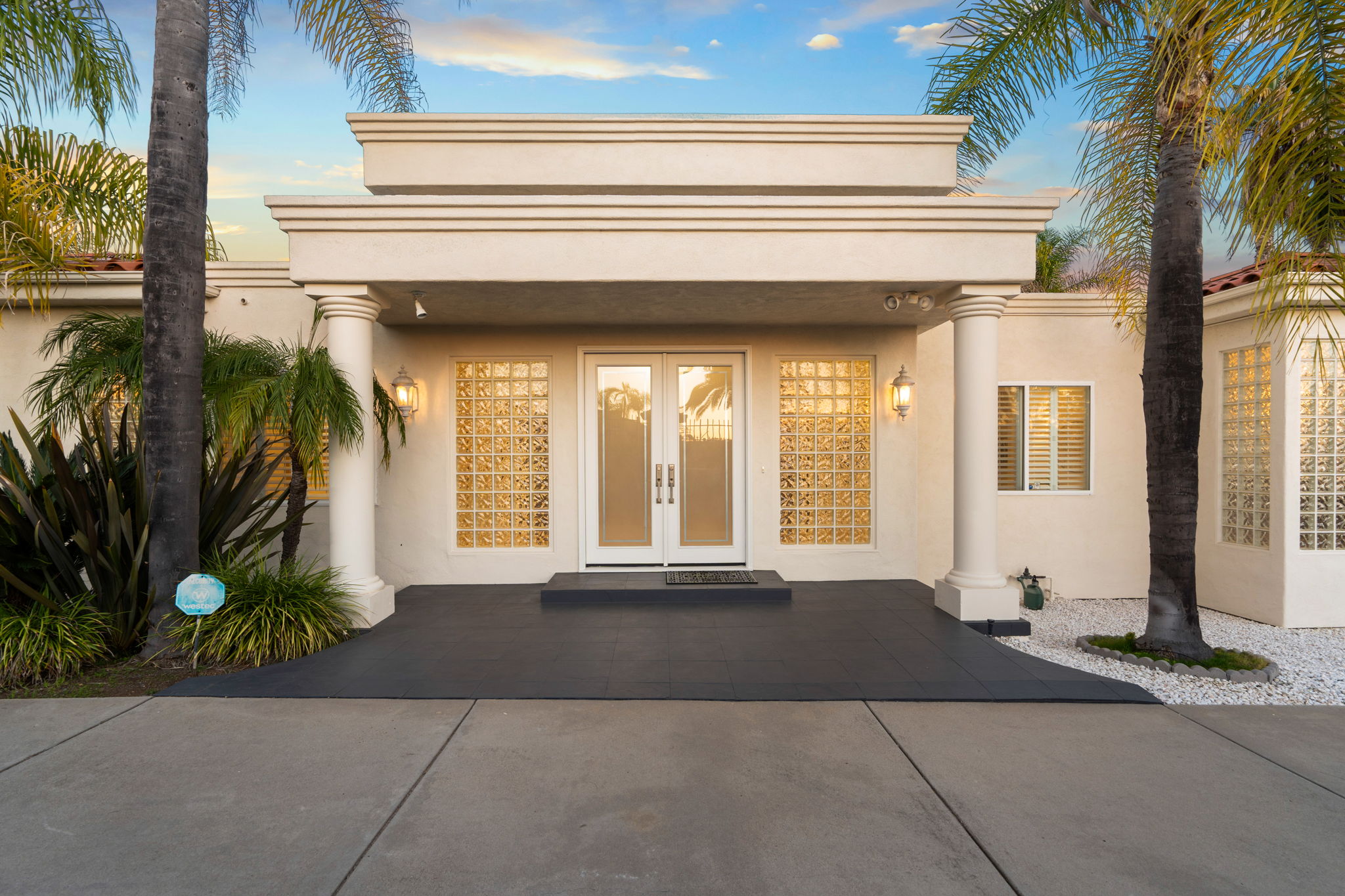 4462 Fallsbrae Rd-107