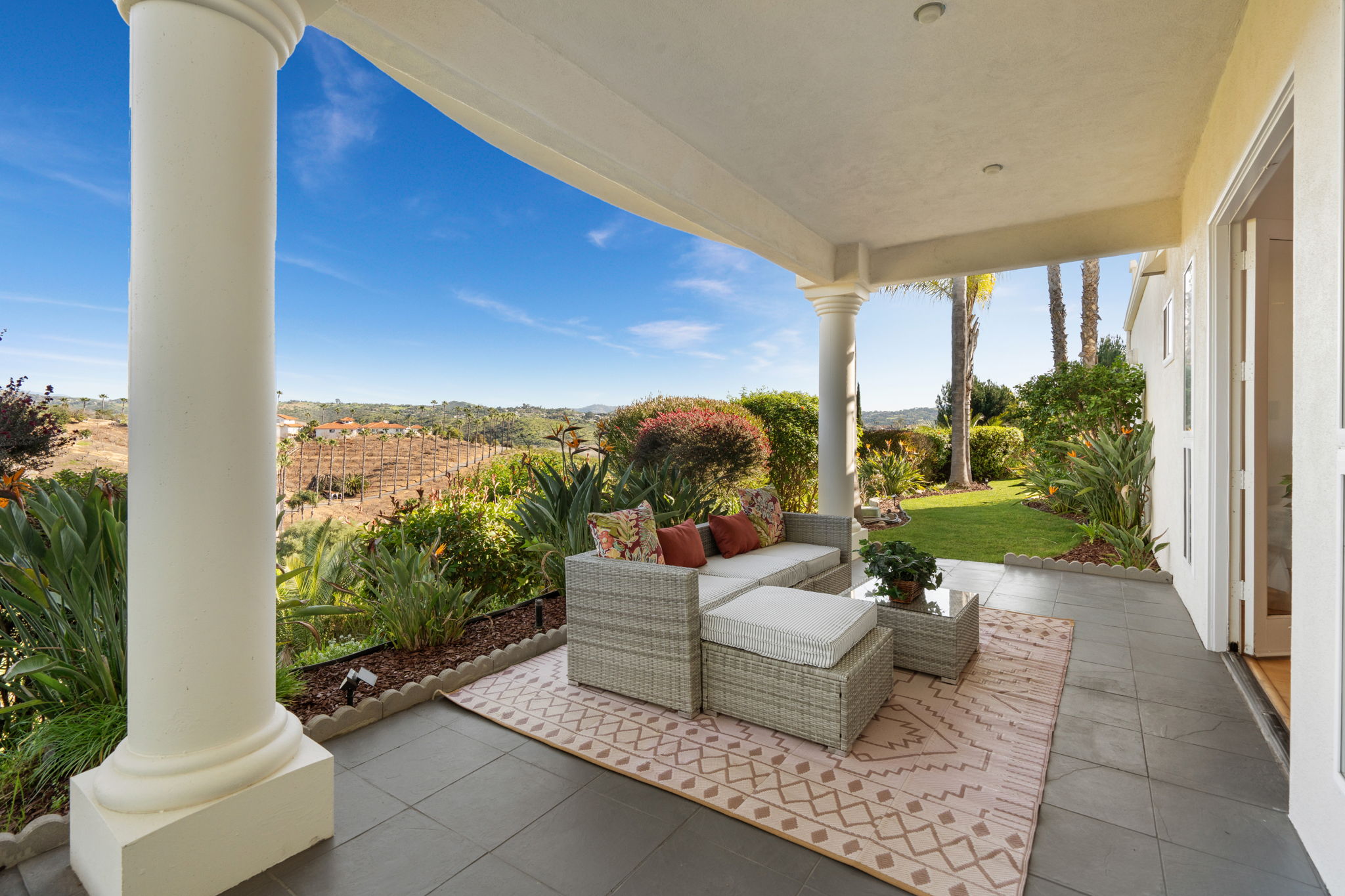 4462 Fallsbrae Rd-73