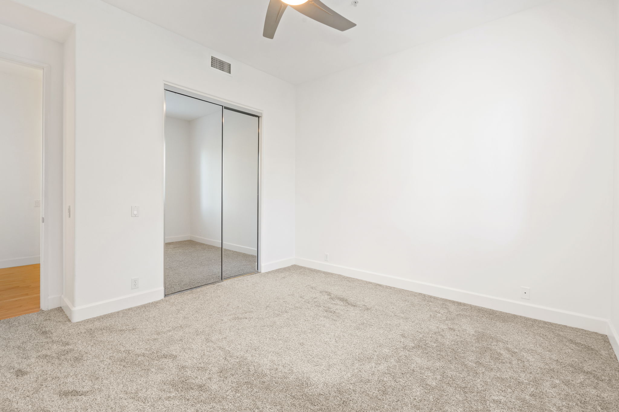 4462 Fallsbrae Rd-59