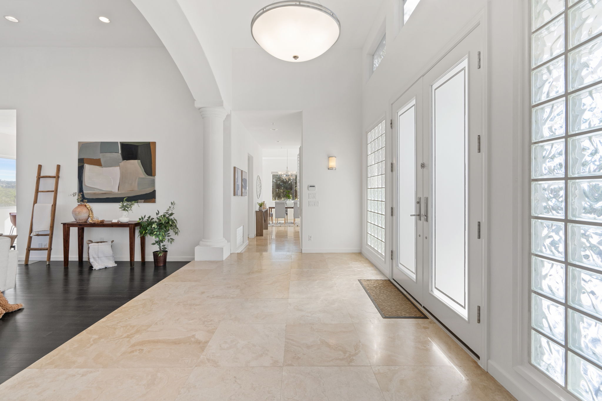 4462 Fallsbrae Rd-47