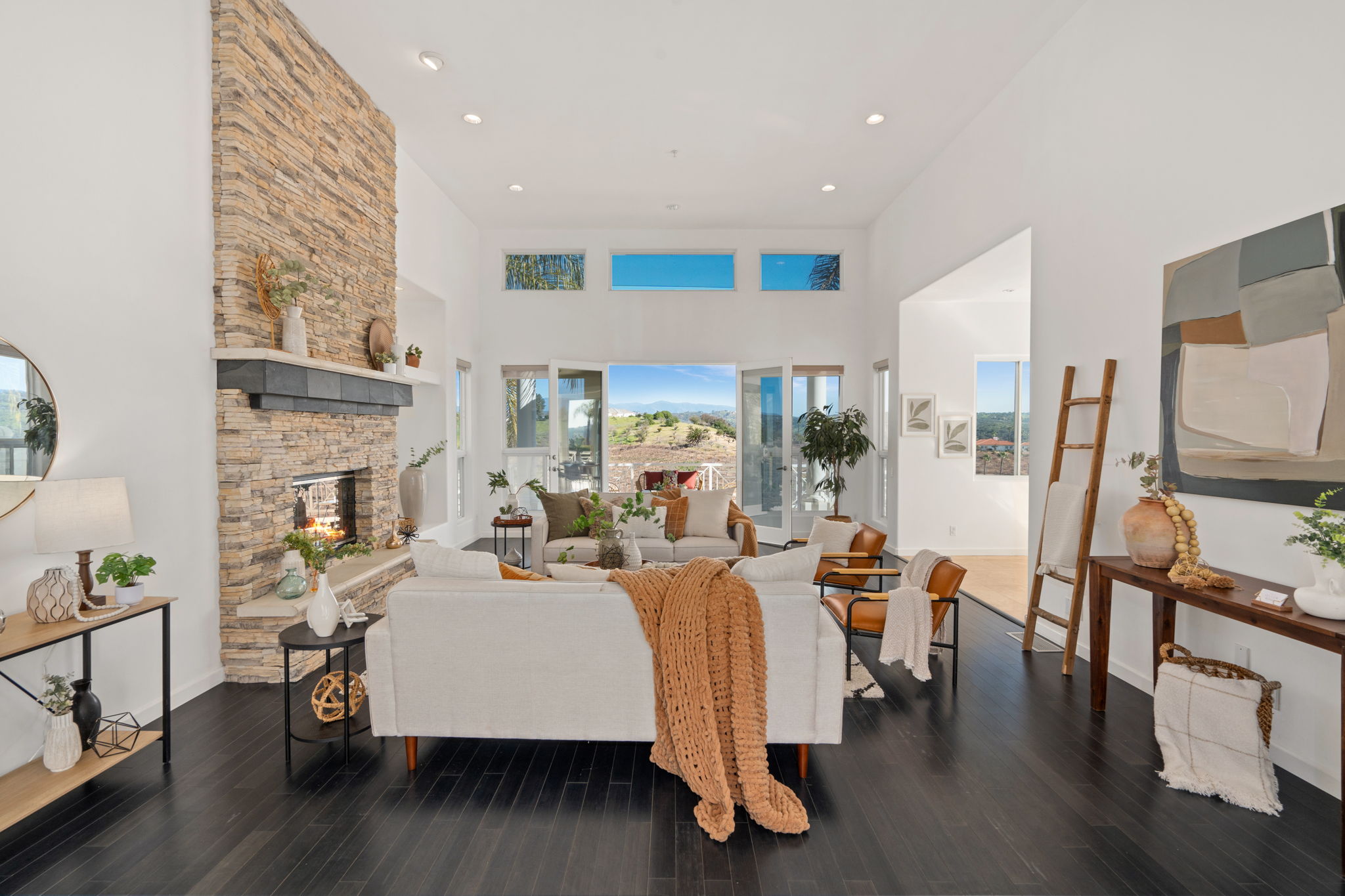 4462 Fallsbrae Rd-28