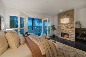 4462 Fallsbrae Rd-125