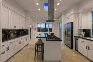 4462 Fallsbrae Rd-117