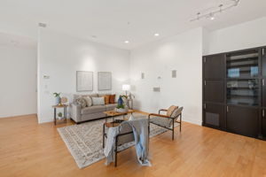 4462 Fallsbrae Rd-54