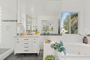 4462 Fallsbrae Rd-45