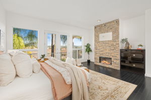 4462 Fallsbrae Rd-36